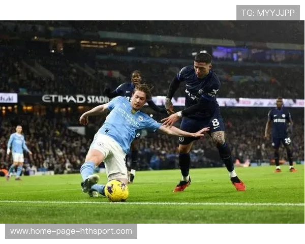 帕尔默禁区外冷静起脚