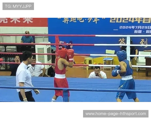 拳击赛第三回合突然爆发：谁将笑到最后？