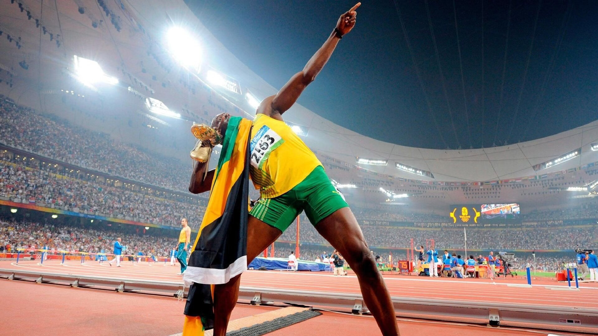 综合体育系“运动康复指导实操赛” 现场模拟伤病处理